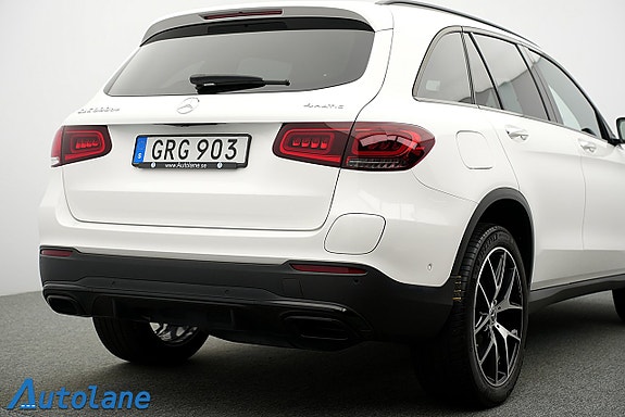 Mercedes-Benz GLC300 de 13 of 30