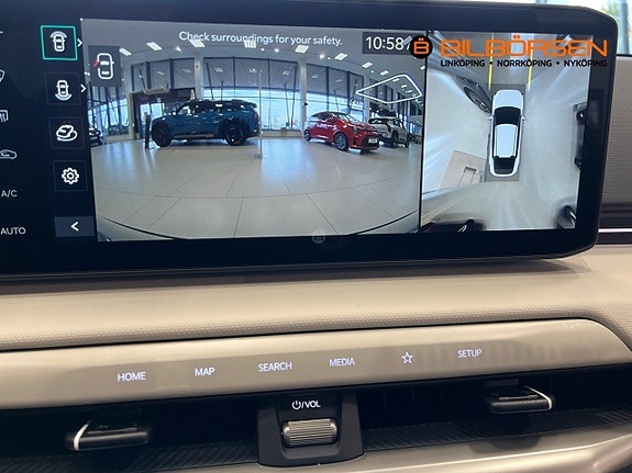 Kia EV4 14 of 19