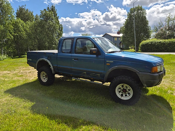 Ford Ranger 3 of 5