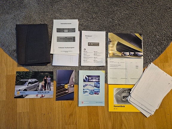 Renault Clio 2 of 5