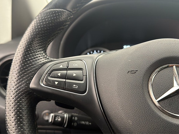 Mercedes-Benz Vito 108 19 of 30