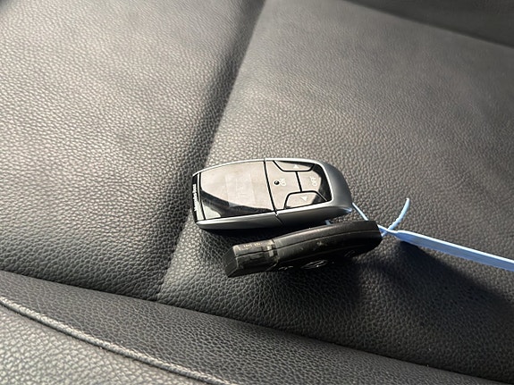 Mercedes-Benz Vito 108 26 of 30