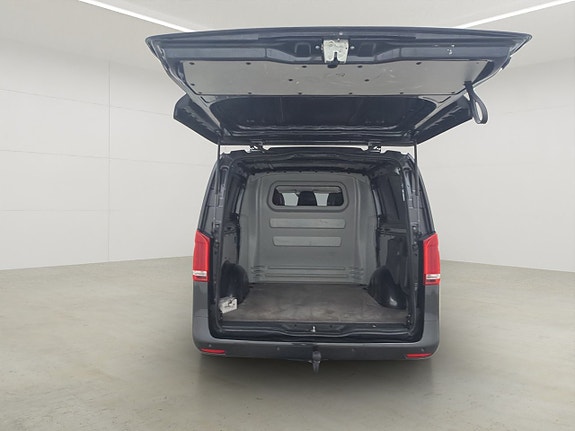 Mercedes-Benz Vito 108 13 of 30