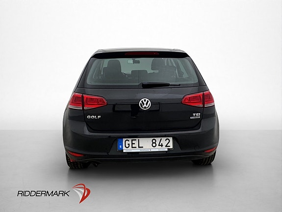 Volkswagen Golf VII 7 of 26