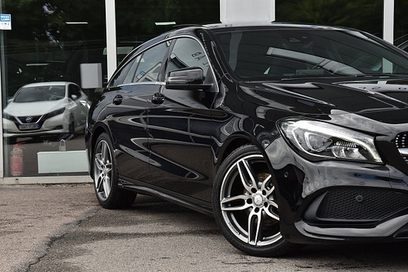 Mercedes-Benz CLA200 4 of 5