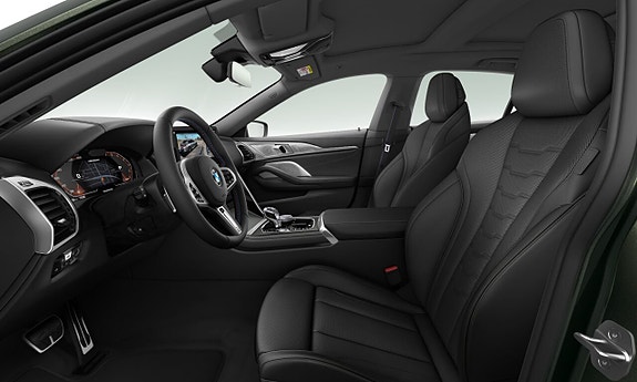 BMW M850i 4 of 4