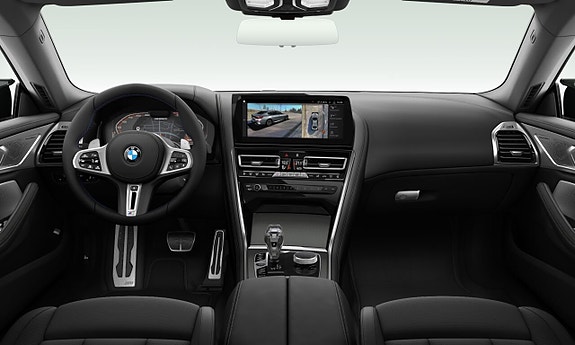 BMW M850i 3 of 4