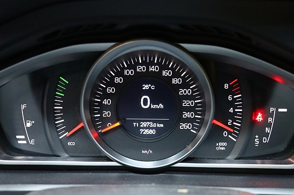 Volvo V40 19 of 25