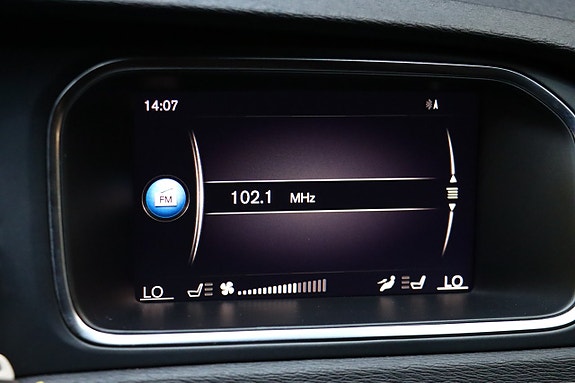 Volvo V40 24 of 25
