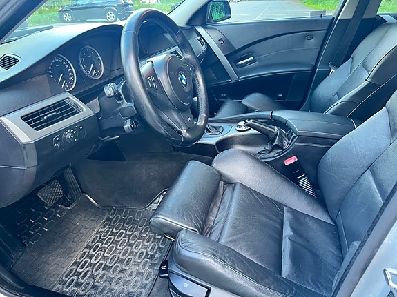 BMW 530i 6 of 7