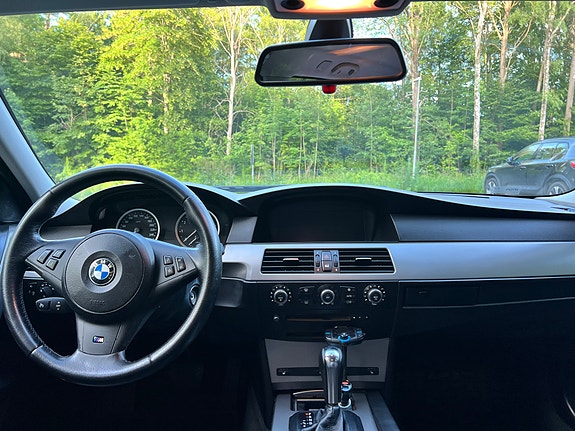 BMW 530i 7 of 7