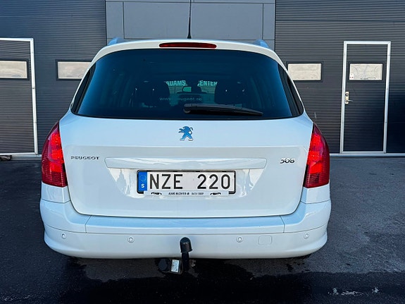 Peugeot 308 SW 5 of 5