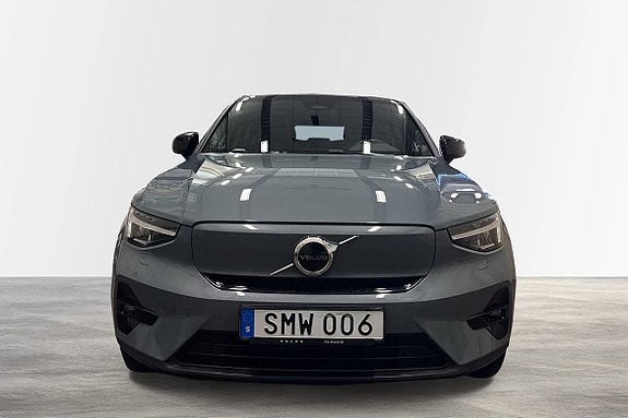 Volvo C40 2 of 5