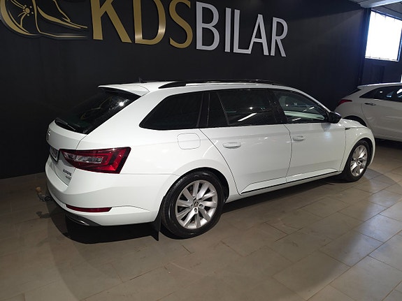 Skoda Superb 5 of 5