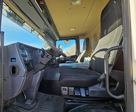 Scania P 270 9 of 24