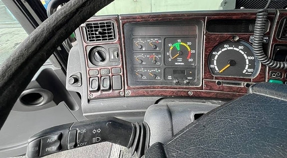 Scania P 114 11 of 24
