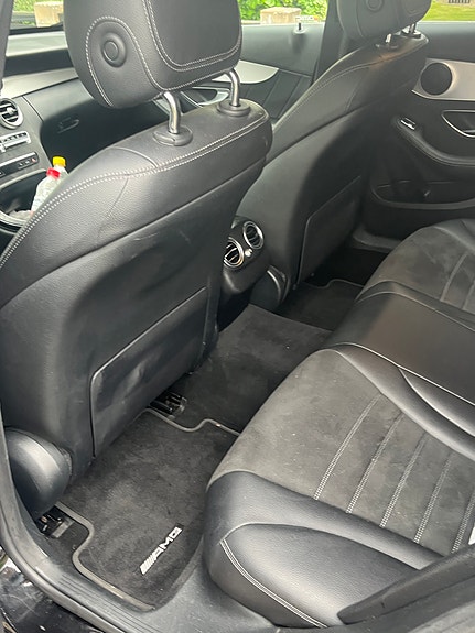 Mercedes-Benz C200 3 of 10