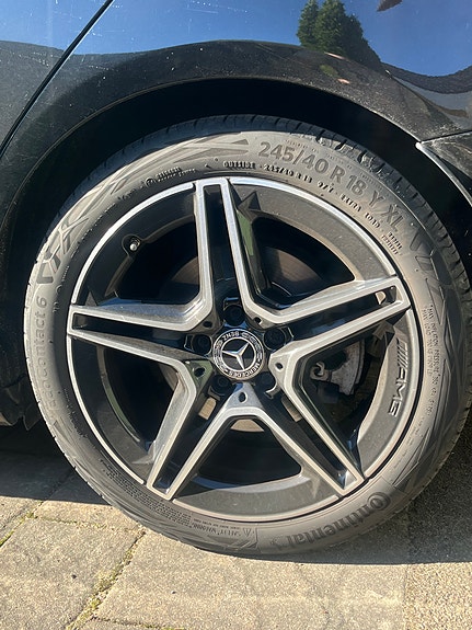 Mercedes-Benz C200 8 of 10