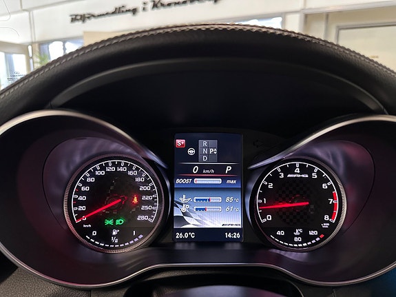 Mercedes-Benz GLC43 30 of 30