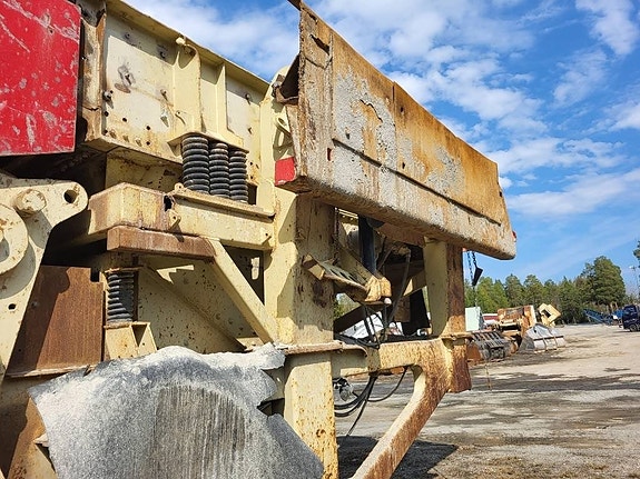 Metso C 110 2 of 5