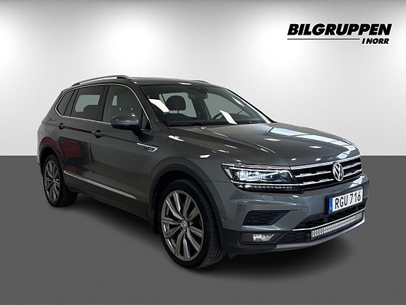 Volkswagen Tiguan Allspace 3 of 5
