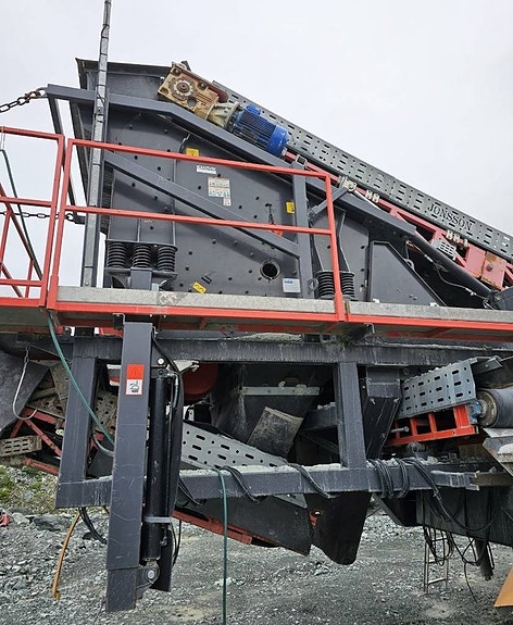 Sandvik QH 640 2 of 5