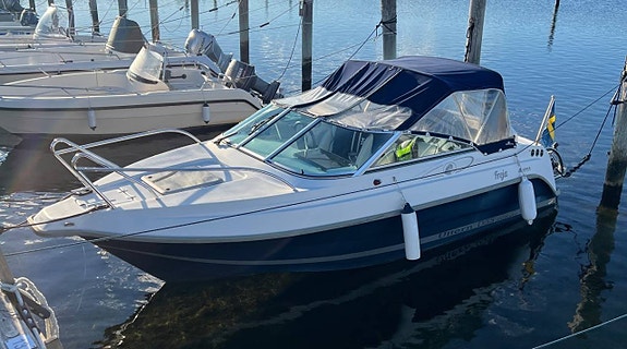 Uttern D55 Exclusive 3 of 5