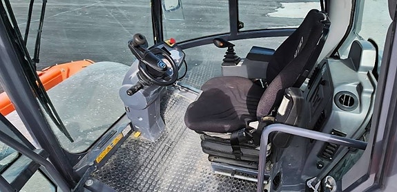 Hamm H 16 i 4 of 5
