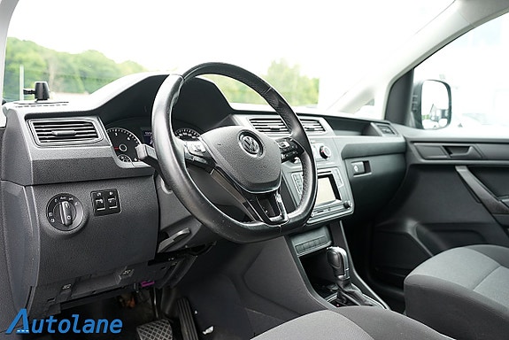 Volkswagen Caddy Maxi 9 of 15
