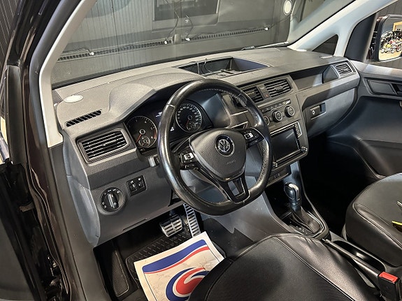 Volkswagen Caddy Maxi 8 of 23