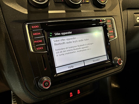 Volkswagen Caddy Maxi 16 of 23