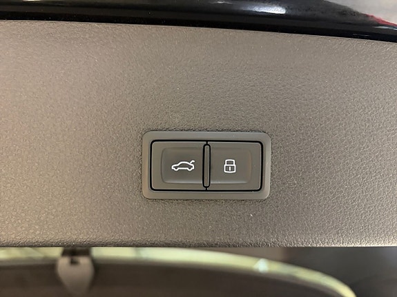 Audi Q8 18 of 18