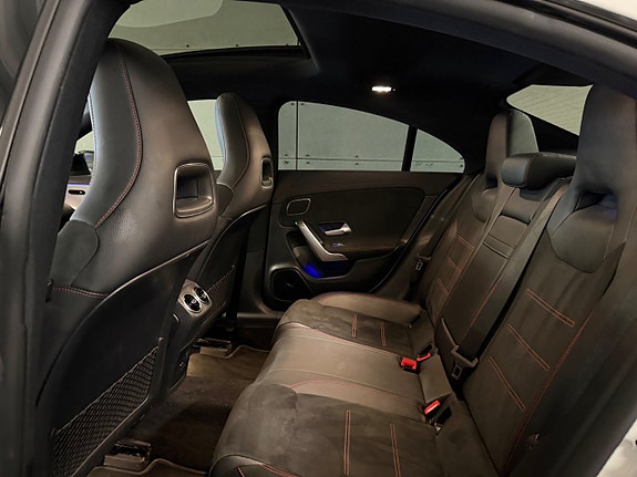 Mercedes-Benz CLA200 14 of 20