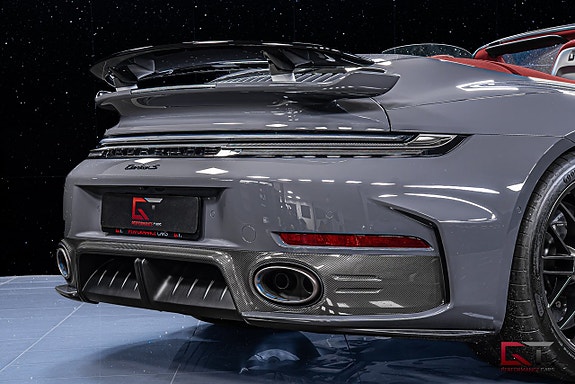 Porsche 911 10 of 24