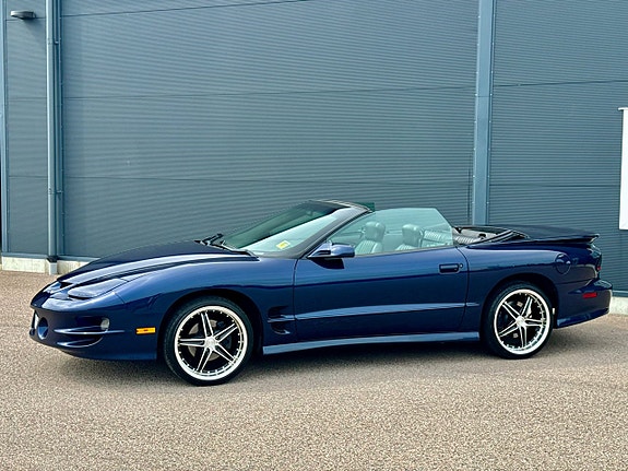 Pontiac Firebird 3 of 5