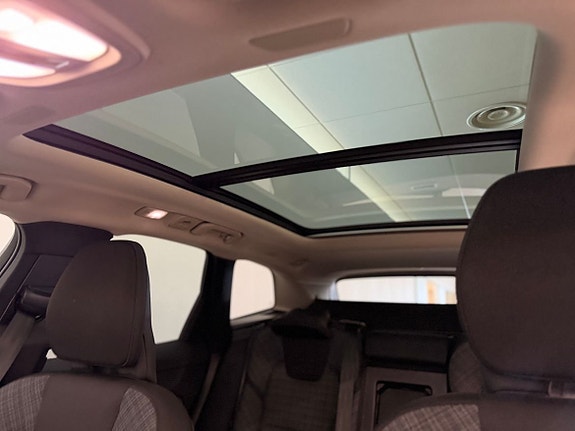 Volvo XC60 11 of 15