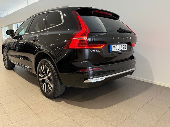 Volvo XC60 4 of 5