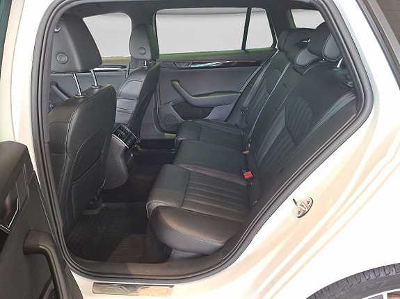 Skoda Superb 13 of 15