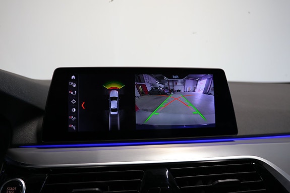 BMW 530e 17 of 27