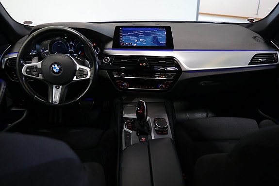 BMW 530e 13 of 27