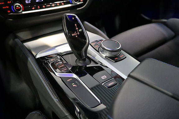 BMW 530e 18 of 27