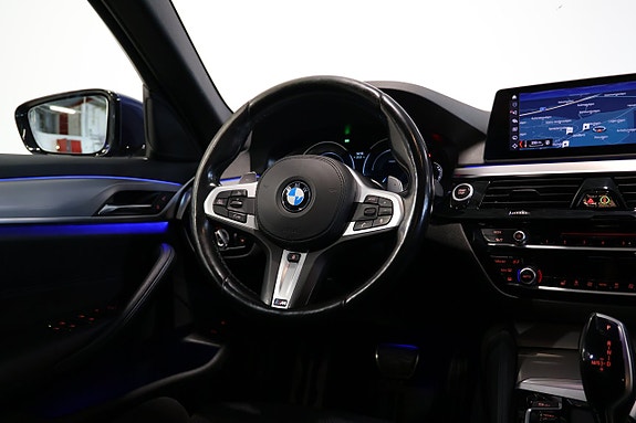 BMW 530e 12 of 27
