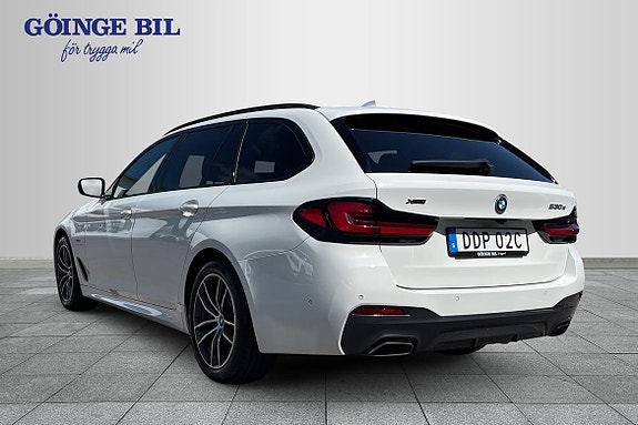 BMW 530e 6 of 17