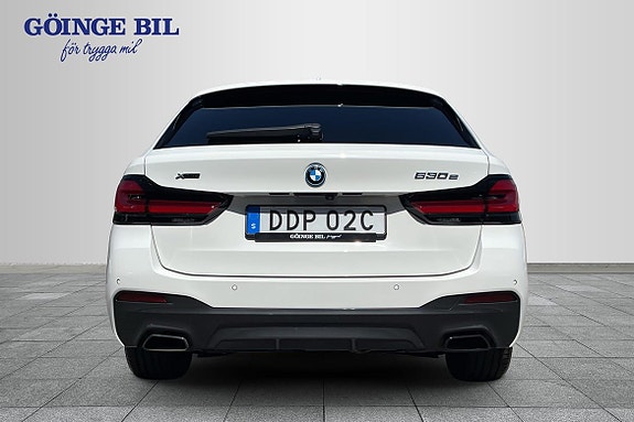BMW 530e 7 of 17