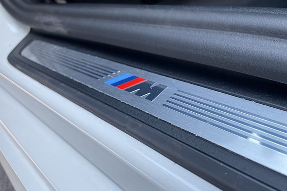BMW 530e 15 of 17