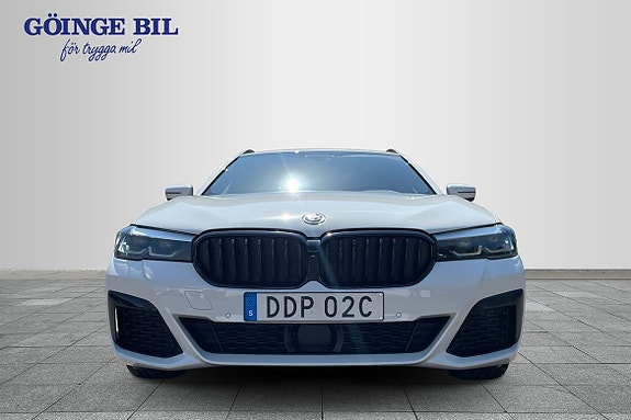 BMW 530e 3 of 17