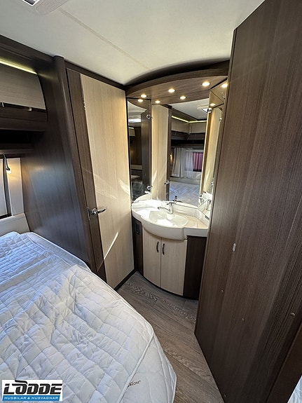 Hobby 720 UKFE PRESTIGE 10 of 11