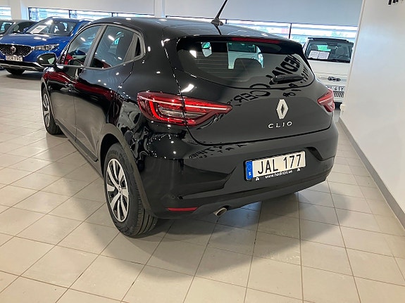 Renault Clio 3 of 5