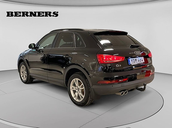 Audi Q3 3 of 5