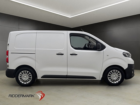 Toyota Proace 2 of 5
